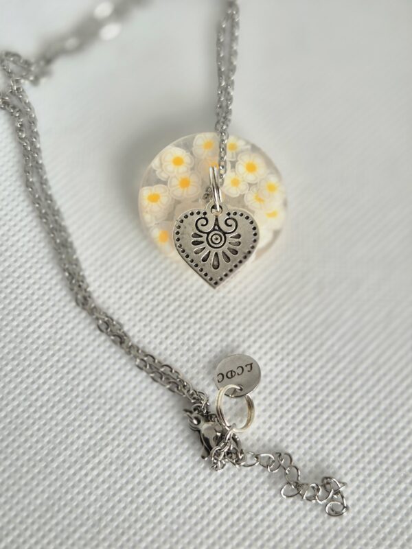 Collier petit médaillon