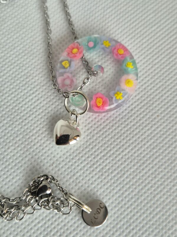 Collier petit médaillon