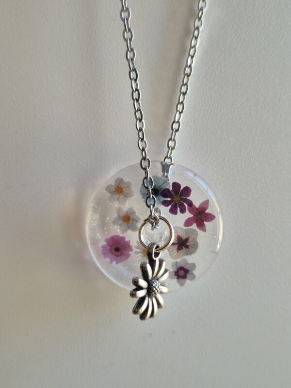 Collier petit médaillon