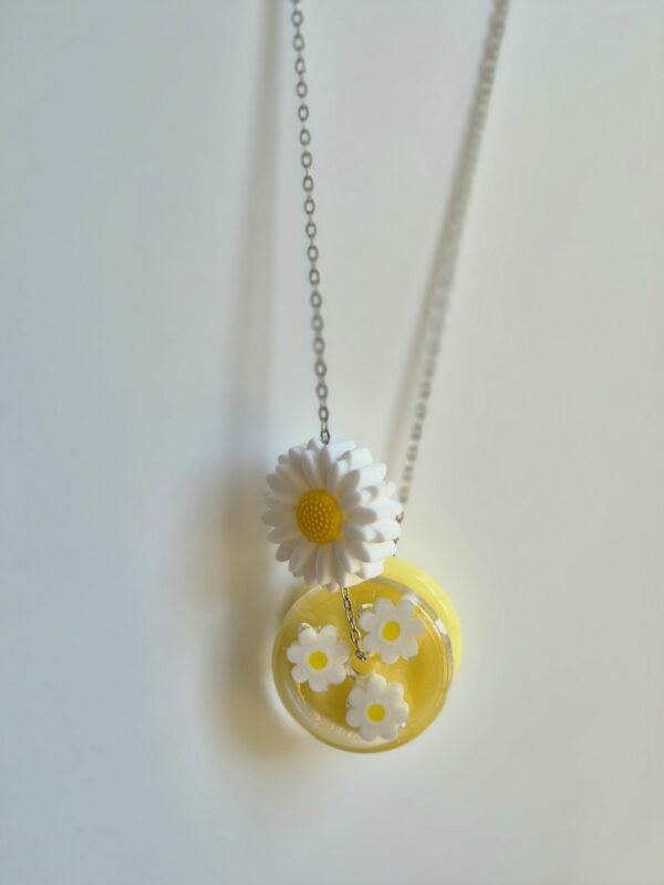 Collier Pâquerette jaune
